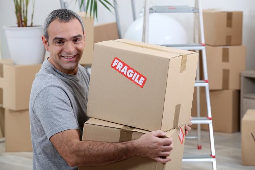 Home removals support for families moving in Cranford